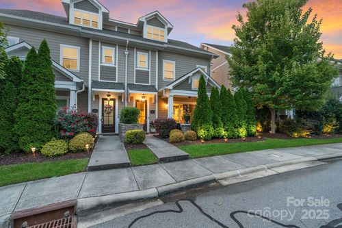 748 Amalfi Dr, Davidson, NC, 28036-6928 | Card Image