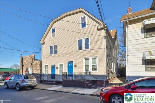 633 W Berwick St, EASTON, PA, 18042-6424 | Card Image