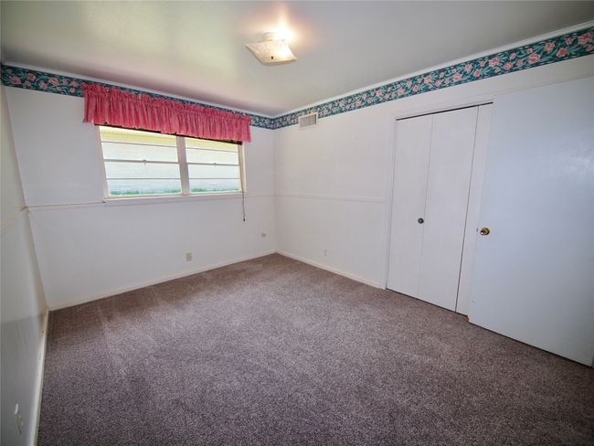 1431 Brazos St, House other with 4 bedrooms, 2 bathrooms and null parking in Graham TX | Image 27