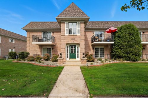 b2-2649 Georgetowne Dr, Highland, IN, 46322-3476 | Card Image