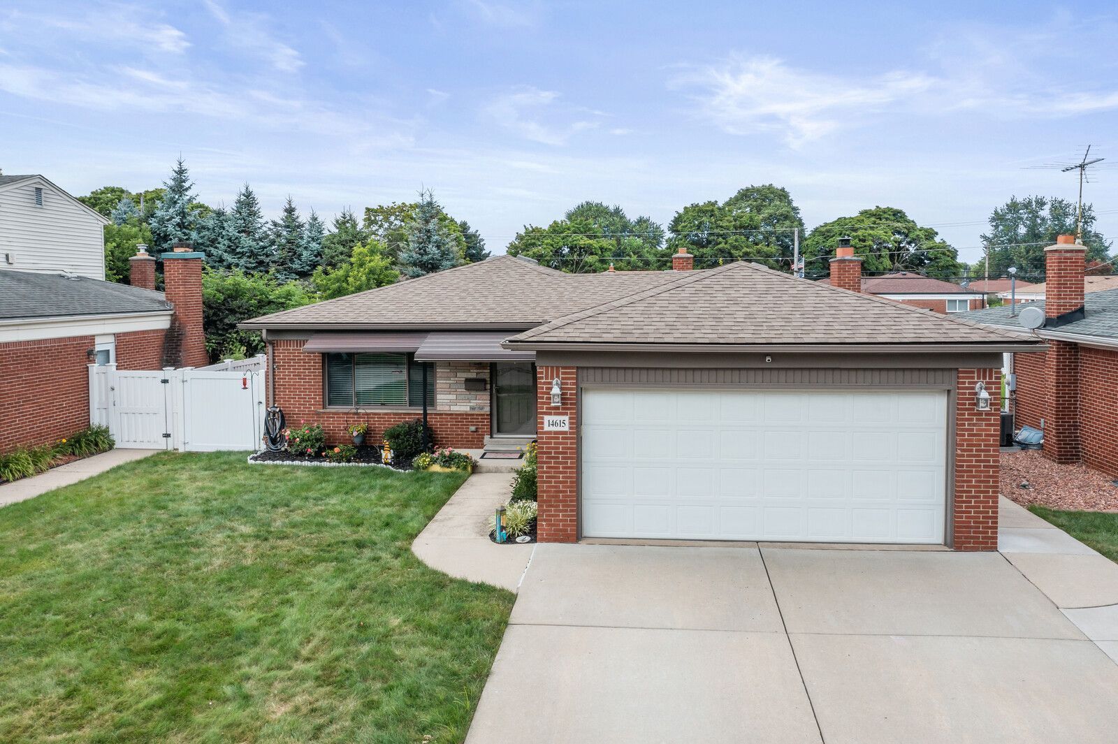 Colpaert Dr, Warren, MI 48088