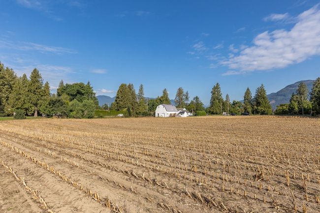 48350 Camp River Road, House other with 4 bedrooms, 1 bathrooms and 10 parking in Chilliwack BC | Image 37