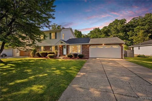 2224 Harbor Run Ln, Lake View, NY, 14085-9677 | Card Image