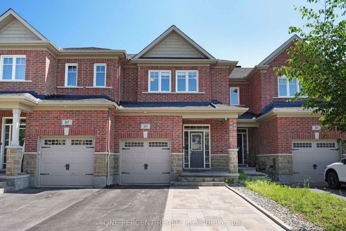 225 Losino Cres, Stittsville, ON, K2V0E4 | Card Image