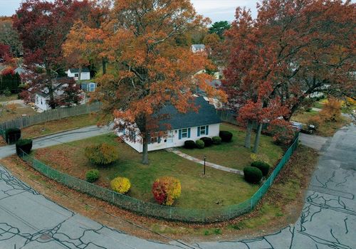 229 Stoughton St, Stoughton, MA, 02072-1759 | Card Image