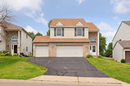 8560 Savanna Oaks Lane, Woodbury, MN, 55125 | Card Image