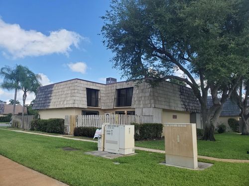 2464 Waterside Dr, Lake Worth, FL, 33461-2558 | Card Image