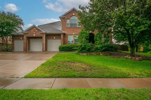 2428 Kingsley Dr, Grand Prairie, TX, 75050-8316 | Card Image