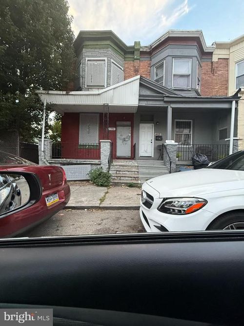 2124 S Shields St, PHILADELPHIA, PA, 19142-1612 | Card Image