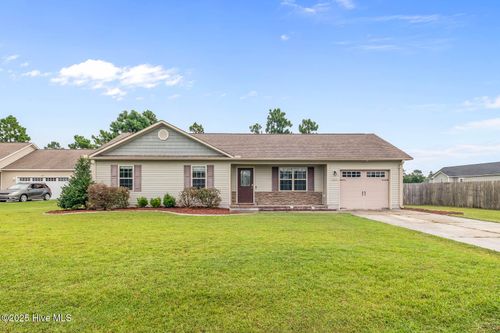 302 Basil Ct, Hubert, NC, 28539-4675 | Card Image