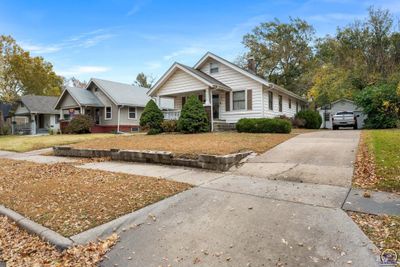 1114 Sw Randolph Ave, House other with 2 bedrooms, 1 bathrooms and null parking in Topeka KS | Image 2