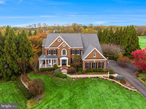 40747 Lenah Run Cir, ALDIE, VA, 20105-2356 | Card Image