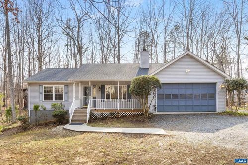 814 Jefferson Dr, PALMYRA, VA, 22963-3242 | Card Image