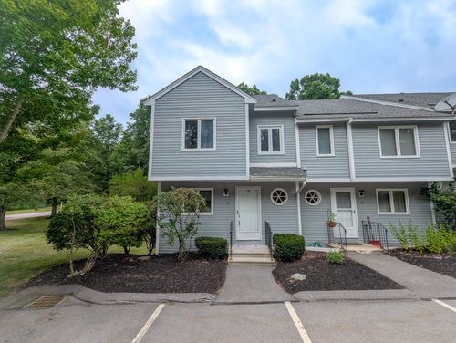 48-50 Merrimack Dr, Merrimack, NH, 03054-4827 | Card Image