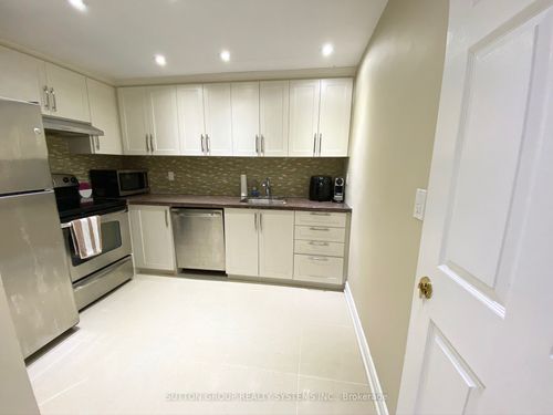 1210-7 Bishop Ave, North York, ON, M2M4J4 | Card Image