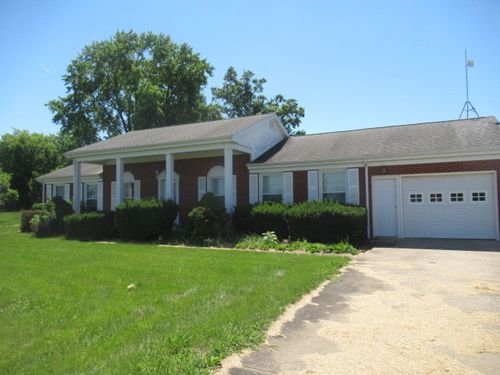 11317 Route 166, Marion, IL, 62959-6427 | Card Image