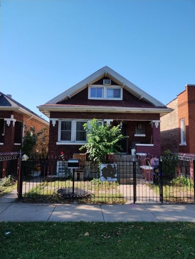 1620 S 58 Th Court, House other with 4 bedrooms, 1 bathrooms and 2 parking in Cicero IL | Image 1