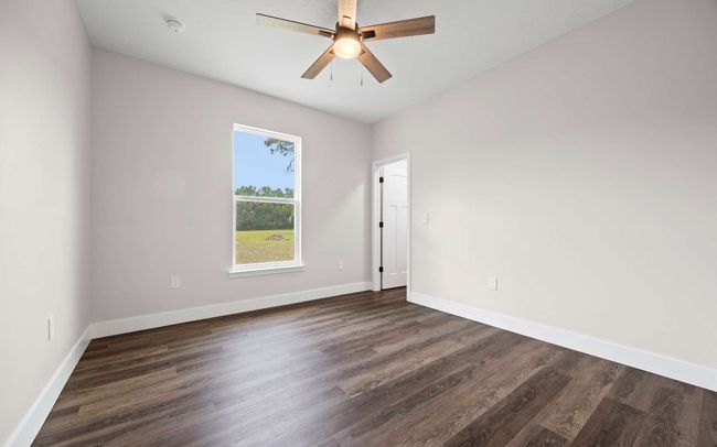 152 Sw Scott Pl, House other with 4 bedrooms, 2 bathrooms and 2 parking in LAKE CITY FL | Image 21