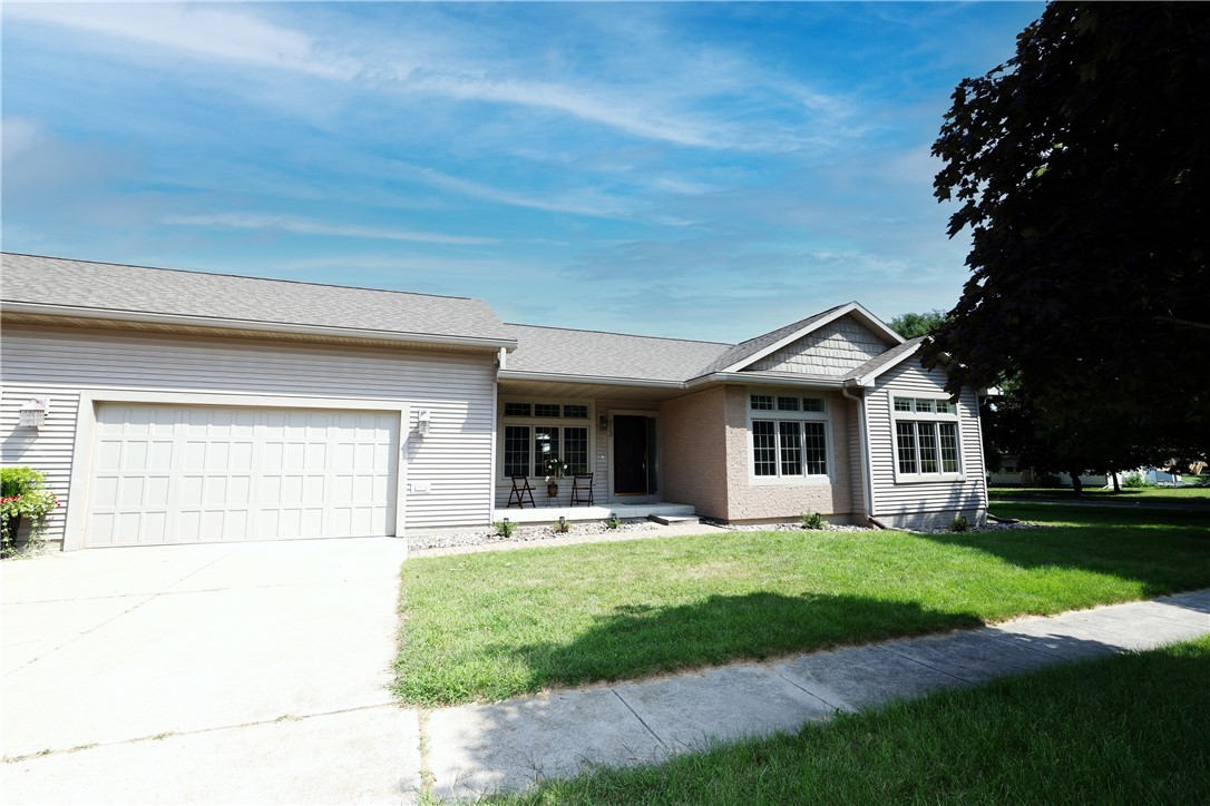 20th St, Boone, IA 50036