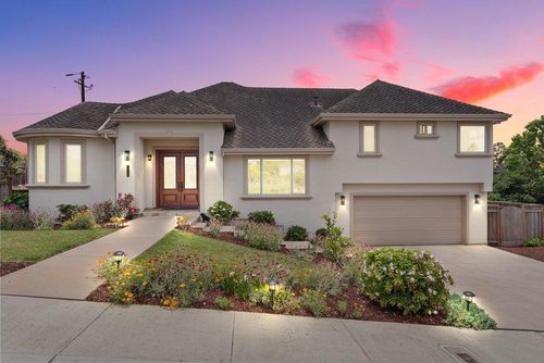 13140 Heritage Cir, Royal Oaks, CA, 95076-5461 | Card Image