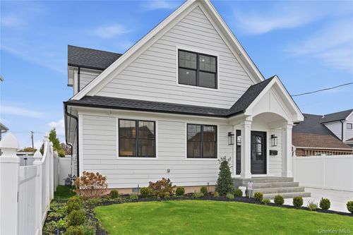 42 Alice Ct, East Rockaway, NY, 11518-1902 | Card Image