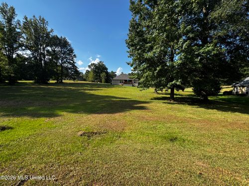Lot 27 Briar Creek Cir, Laurel, MS, 39440-1546 | Card Image