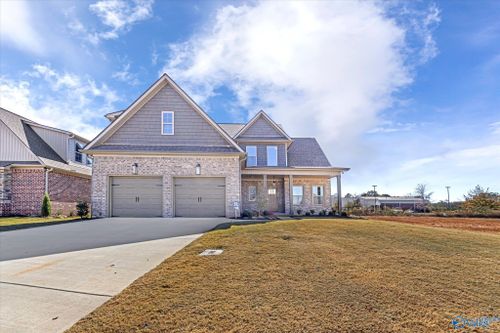 17908 Longleaf Dr, Athens, AL, 35611-7376 | Card Image