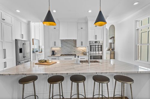 9423 Purbeck Ln, Ooltewah, TN, 37363-1711 | Card Image