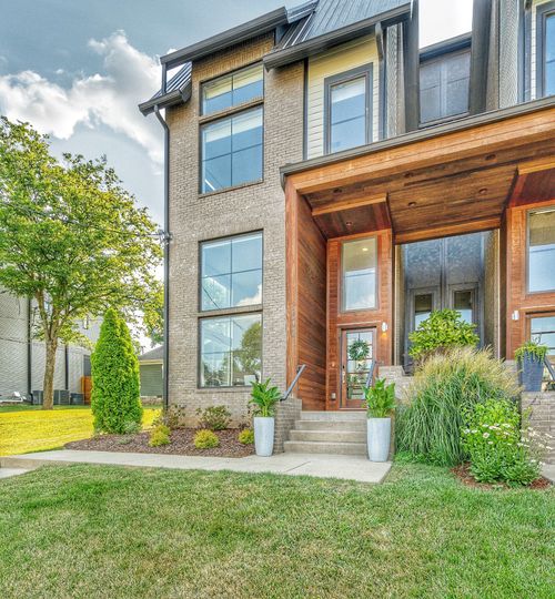 2217 11th Ave S, Nashville, TN, 37204 | Card Image