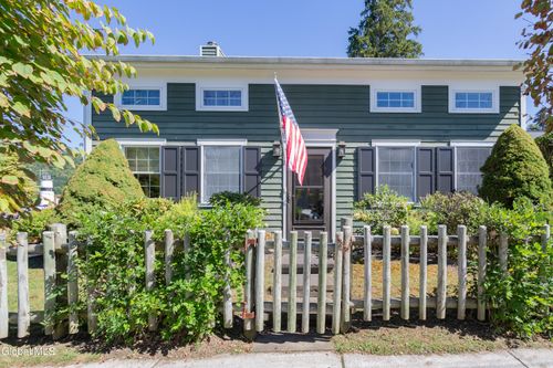 5 Pioneer St, Cooperstown, NY, 13326-1022 | Card Image