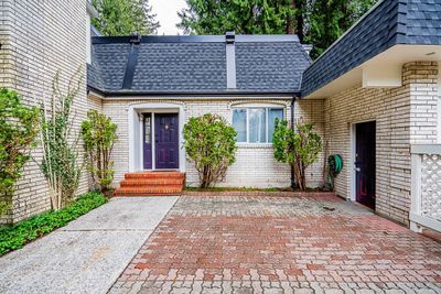 12409 214 St, House other with 4 bedrooms, 3 bathrooms and 4 parking in Maple Ridge BC | Image 2