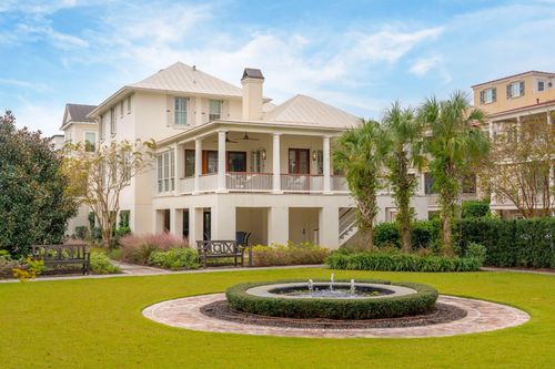 74 Halsey Blvd, Charleston, SC, 29401-1140 | Card Image