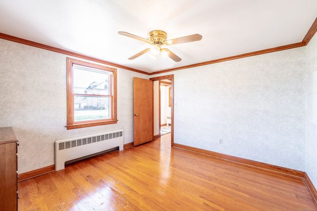 46 Suffield St, House other with 3 bedrooms, 2 bathrooms and 4 parking in Windsor Locks CT | Image 12