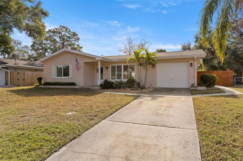 3294 Harbor Lake Dr, Largo, FL, 33770-4207 | Card Image