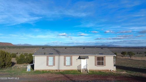 54125 N Mariposa Ln, Seligman, AZ, 86337 | Card Image