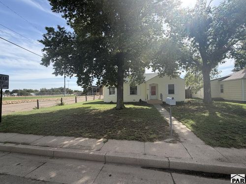 701 S 9th St, Lamar, CO, 81052-3126 | Card Image