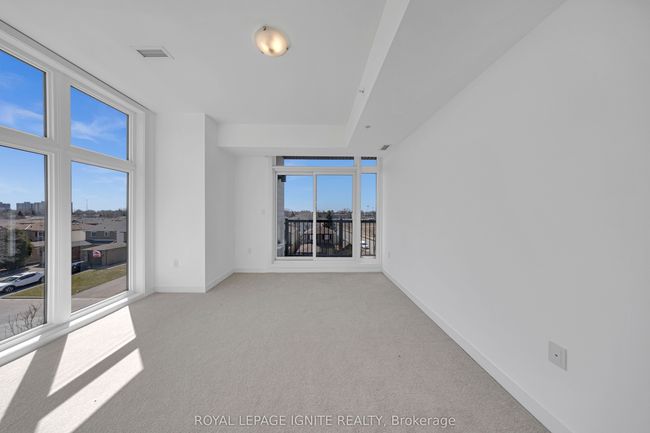 2 - 188 Angus Dr, Condo with 3 bedrooms, 2 bathrooms and null parking in Ajax ON | Image 23