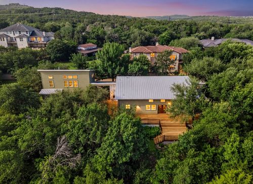 10200 Birdlip Cir, Austin, TX, 78733-3415 | Card Image