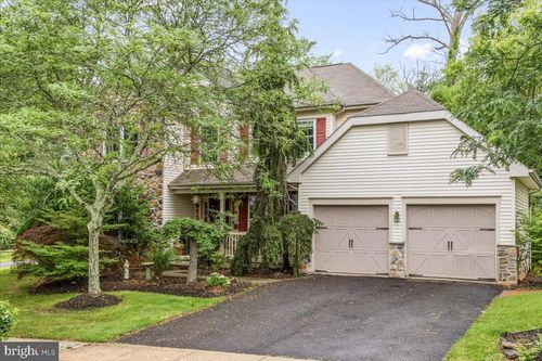 131 Equestrian Dr, NEW HOPE, PA, 18938-5802 | Card Image