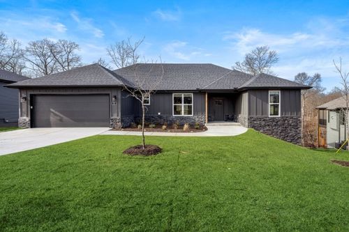 13 Kirkcolm Dr, Bella Vista, AR, 72715-4708 | Card Image