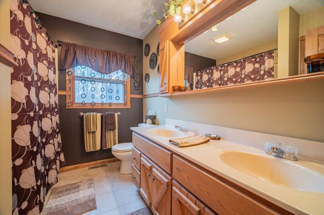11000 Pear Tree Rd, House other with 3 bedrooms, 3 bathrooms and 2 parking in Dewitt IL | Image 23