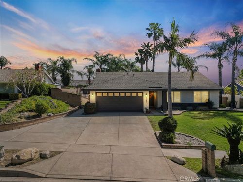 6449 Mayberry Ave, Rancho Cucamonga, CA, 91737-4339 | Card Image