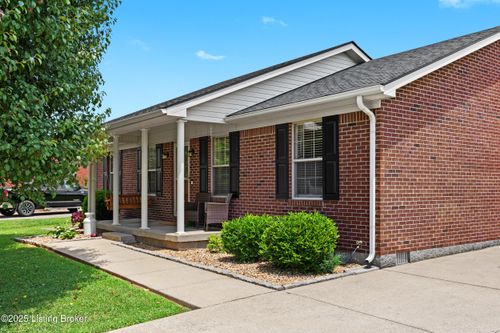 104 Ballard Springs Ct, Bardstown, KY, 40004-8208 | Card Image