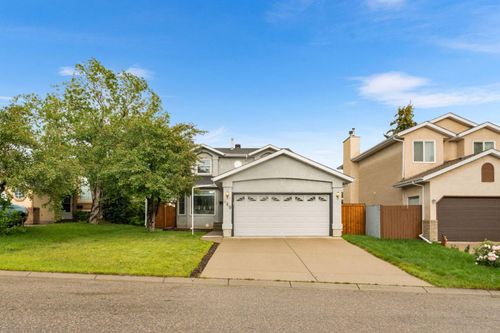 249 Applewood Place Se, Calgary, AB, T2A7M9 | Card Image
