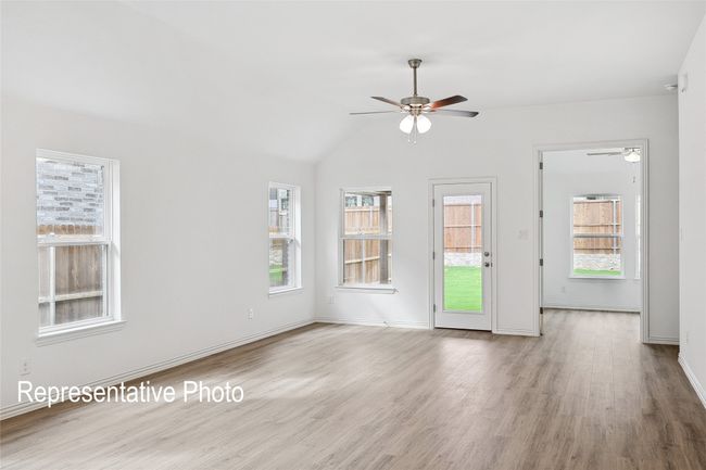 2401 Ridgecrest Ln, House other with 4 bedrooms, 2 bathrooms and null parking in Sherman TX | Image 7