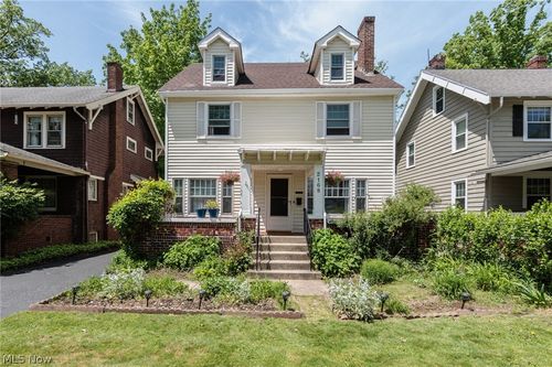2168 Cottage Grove Dr, Cleveland Heights, OH, 44118-2874 | Card Image