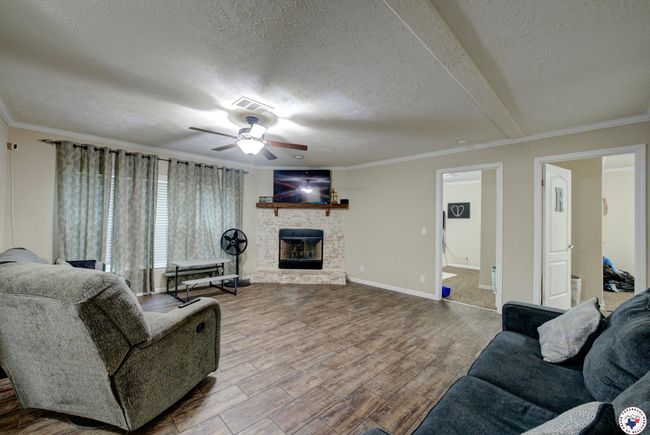 807 E 11 Th St, House other with 4 bedrooms, 2 bathrooms and null parking in Hooks TX | Image 12