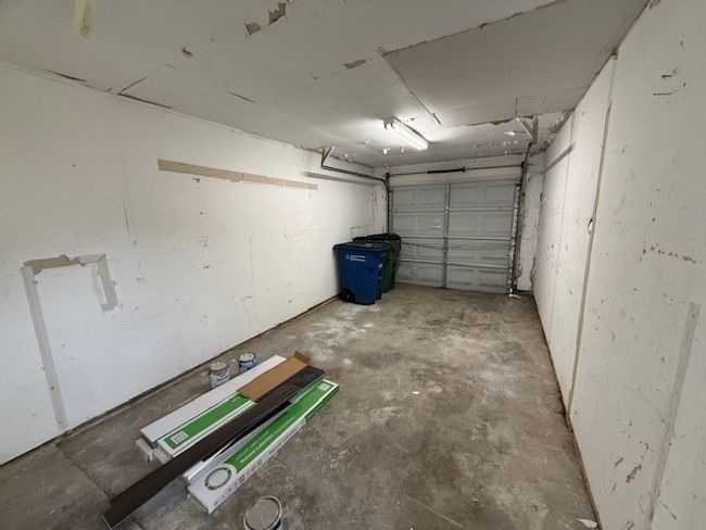 View of garage | Image 15