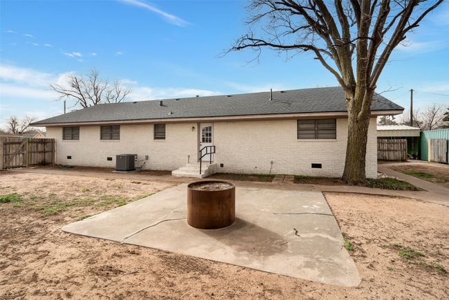 411 N 5 Th Ave, House other with 3 bedrooms, 2 bathrooms and null parking in Munday TX | Image 28