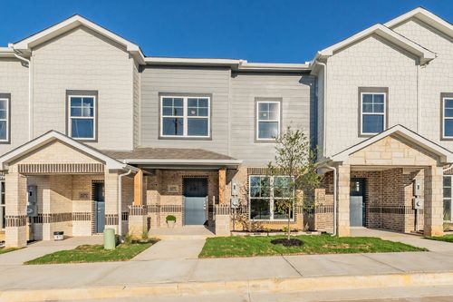 6215 Roby Dr, Arlington, TX, 76001-4306 | Card Image